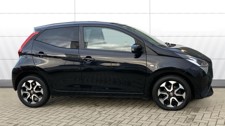 Toyota Aygo 1.0 VVT-i X-Plore 5dr Petrol Hatchback